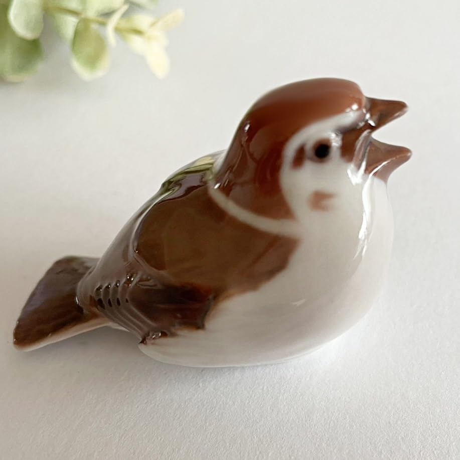   ロイヤルコペンハーゲン スズメ フィギュリン Amazon.co.jp: A4 ビングオーグレンダール 雀 スズメ 鳥