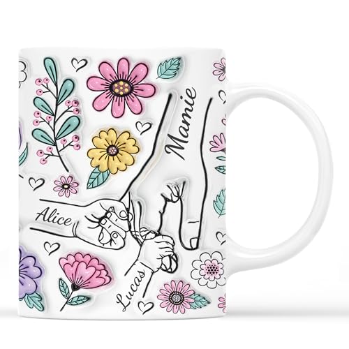 Cadeau Plus Mug Personnalisé Prénom - Mamie Maman Tenant Les Mains - Cadeau Mamie, Tasse Personnalisée Maman, Cadeaux pour mamans, Mug grand mere (Modèle...