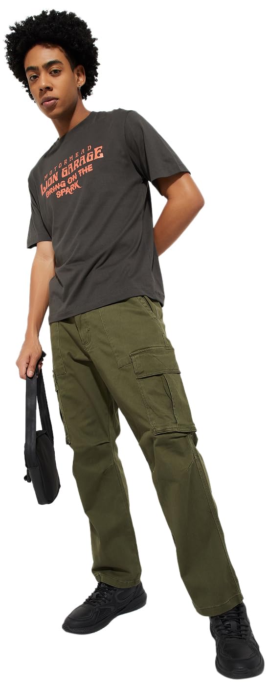 Men Mid Rise URB_N Textured Cargo Trousers-image-17