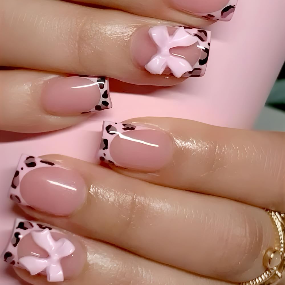 OHWODA Short Press on Nails Square Fake Nails Leopard French Tip Acrylic Nails Press on Glossy Pink Short Glue on Nails with Designs Short False Nails