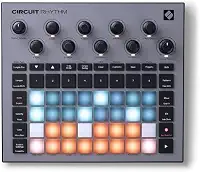 Novation Ritmo de circuito: Sampler e groovebox com oito faixas de amostra para fazer e executar batidas