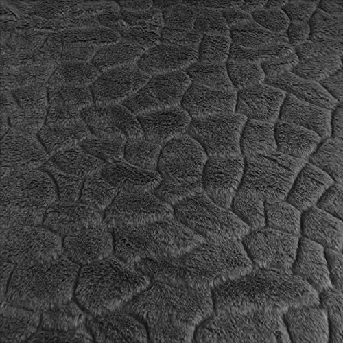 Tissu imitation fourrure gris pour une ambiance cocooning Stepping Stone 10m
