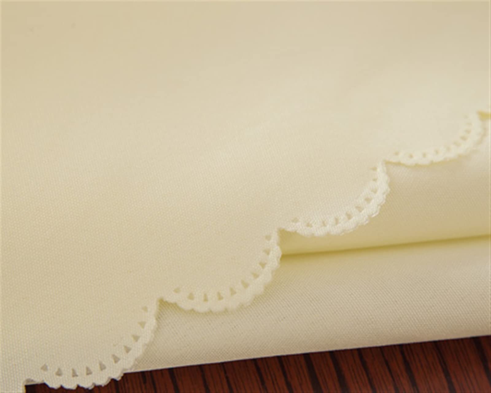 Nappe ronde blanche RWRAPS en polyester de banquet et cérémonie de luxe