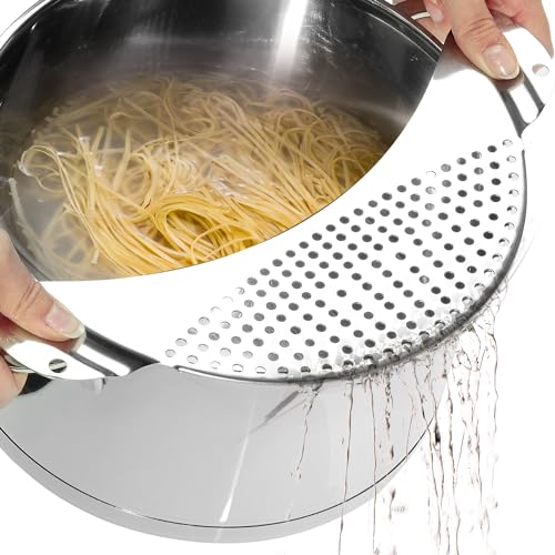 Menz Nudelsieb - Ø 26 cm Nudelsieb Edelstahl, extra-flaches Abtropfiseb - Handliche Abgießhilfe für Pasta, Topfsieb - Platzsparende Abgiesshilfe für Töpfe