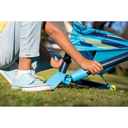 Children playing basketball with the Tarmak Hoop 500 on a sandy beach