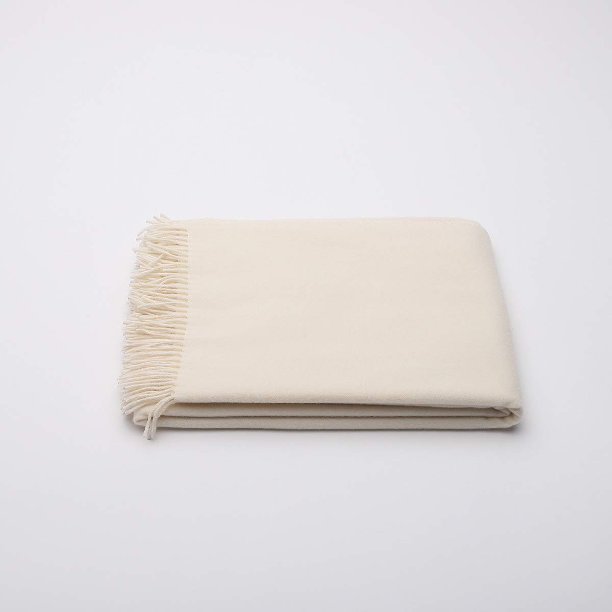 Plaid Everest WoolMe en cachemire ivoire 130x180cm, l'excellence de la fabrication lituanienne