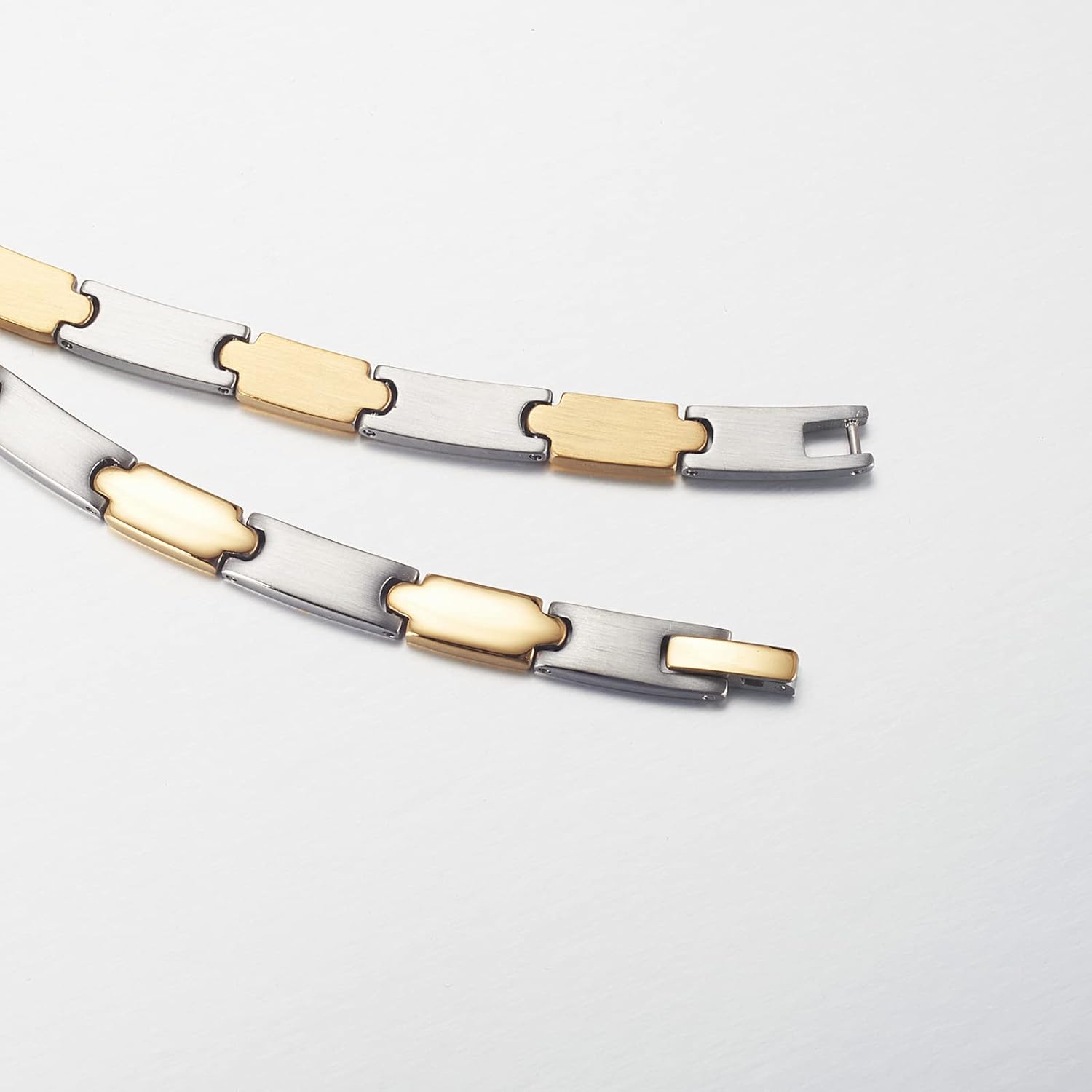 EnerMaX Stainless Steel Necklace for Women Men, Silver Gradient Gold Sand Face Jewelry Buckle Silver Couple Chain Necklace 19.68", Fashion Jewelry Gift