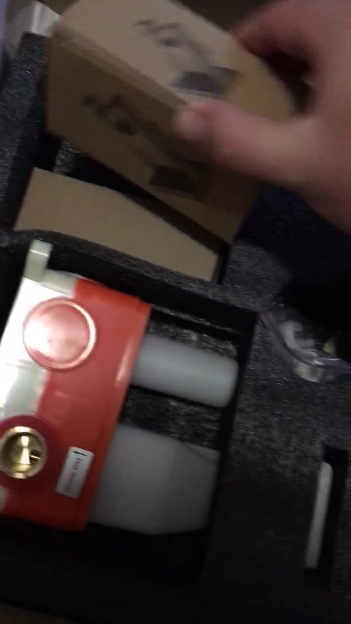 Watch Unboxing on Amazon Live