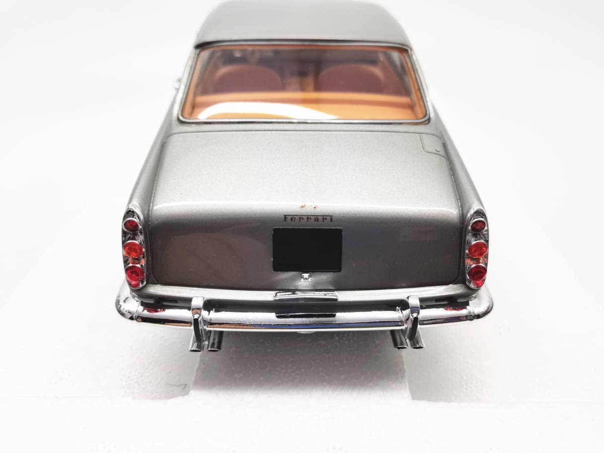 Amazon | Matrix 1/18 フェラーリ 250GT-E Coupe 2+2 1958 Q12