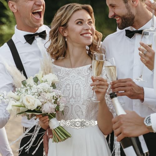 Amaxiu Pasek z pereł dla kobiet – elegancka opaska na talię dla panny młodej, regulowana, biała kokardka, dla druhny, Biała wstążka, jeden rozmiar