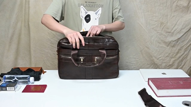 Heren 15,6 inches Lederen Aktetas Zakelijk Werk Laptop Handtas Schoudertas Messenger-tas Top-handvat Reistas met verwijderbare riem voor notebook macbook, 3316 Bruin