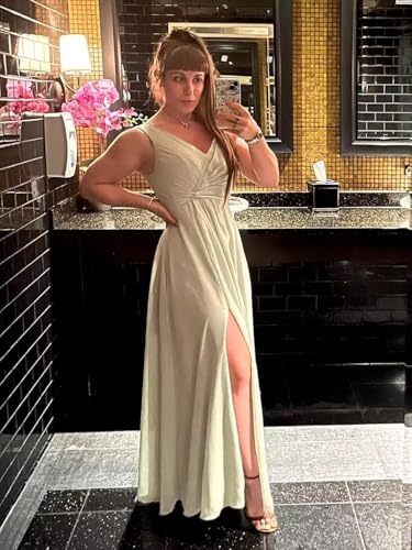 RSOETOO Chiffon Bridesmaid Dresses with Pockets A-line Ruffles Long Chiffon Formal Party Dress with Slit RO0563