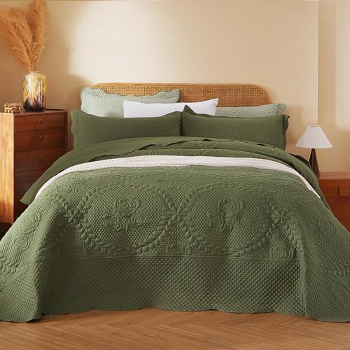 Image of EVENHUG Oversized King Bedspreads California King Quilt Set with Pillow Shams Extra Wide Large King Size Quilts Lightweight Coverlet Bedding Sets Olive Green 120 inchx120 inch
