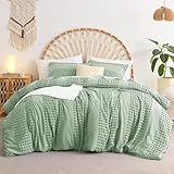 Litanika Sage Green Comforter Queen Size, Boho Tufted Comforter with Jacquard Pom Design, Dots Shabby Chic Bed Set, Lightweight 3 Pieces Bedding for All Season(90x90 Inches)