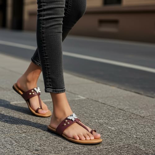 Image of Women's Slippers | Comfortable Flat Chappals for Women with Bow Detail | Stylish Casual Chappals, Trendy Summer Sandals, Comfortable Footwear for Daily Use