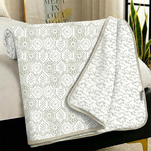 Image of Story@Home AC Comforter Single Bed Cotton 100% | 150GSM 144 X 220 CM Quilt AC Blanket for Summer | Dohar Single Bed |Ivory & White, Leaves & Abstract Reversible Design Duvet | All-Season Blanket