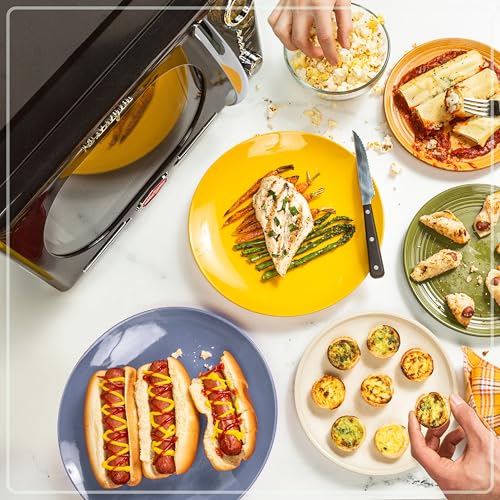 image for Nostalgia Retro Countertop Microwave Oven - 1.1 Cu Ft & 1000 Watt Powe