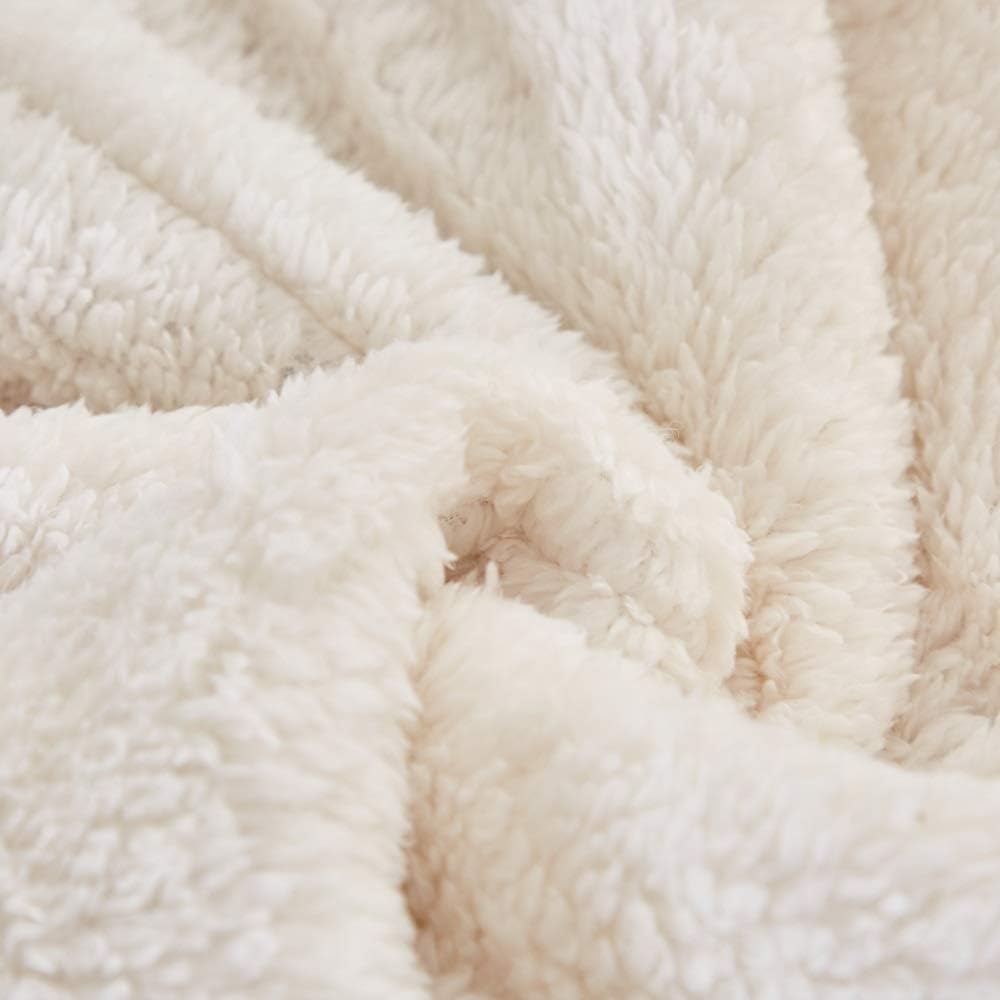 Flysheep Luxury Faux Fur Full/Queen Size Winter Comforter Set Shaggy Velvet Gray Long Hair, 3 Pieces Plush Flannel Sherpa Backing Reversible Soft Microfiber Super Warm Bedding Set for Holiday - Image 6