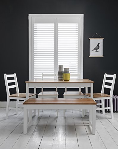 Mesa de comedor de Annika, 4 sillas y banco en color blanco y madera de pino de Noa & Nani