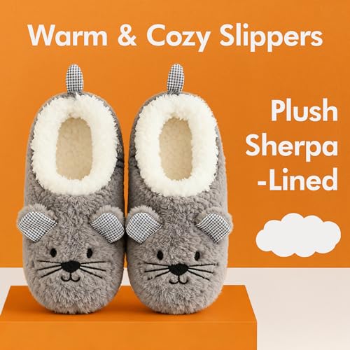 Image of Snoozies Barnyard Animal Slipper Socks for Women