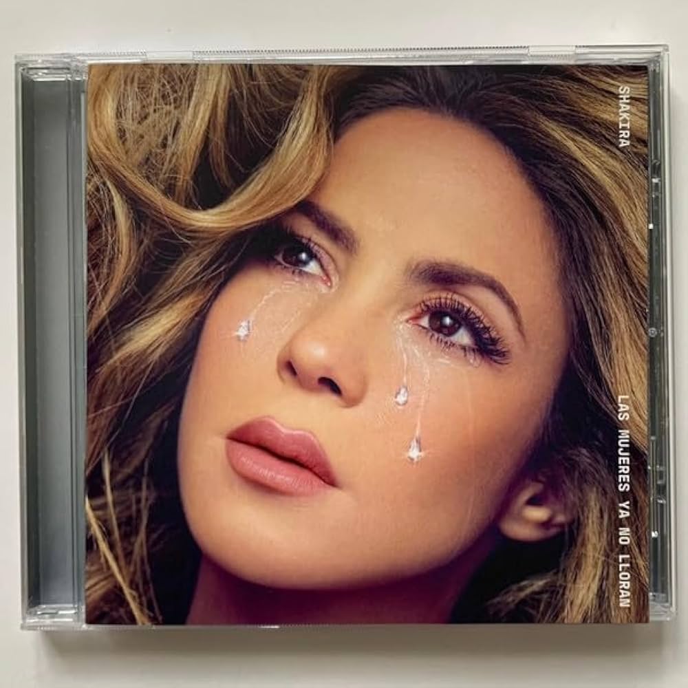 シャキーラ　Shakira LAS MUJERES YA NO LLORAN Amazon.com: Shakira - Las Mujeres Ya No Lloran - Red Vinyl