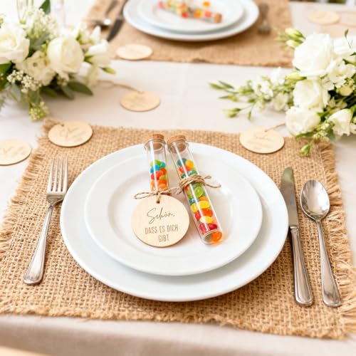 Schön das du da bist Anhänger Holz - 30 Stück Geschenkanhänger Naturholz Rund 4cm mit Juteschnur - Gastgeschenke Hochzeit, Kommunion, Taufe & Geburtstag - DIY Schön dass du da bist