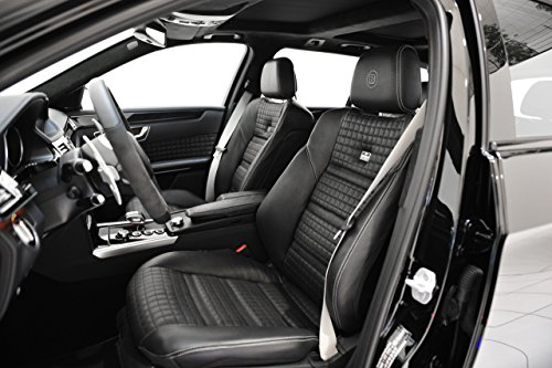 Classico e Músculo bacheca di auto e arte Brabus