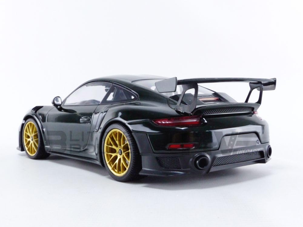 Amazon.com: MINICHAMPS 1/18 - Porsche 911/991.2 GT2 RS