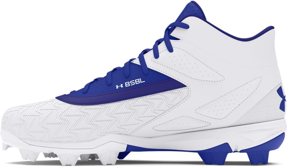 mens football cleats