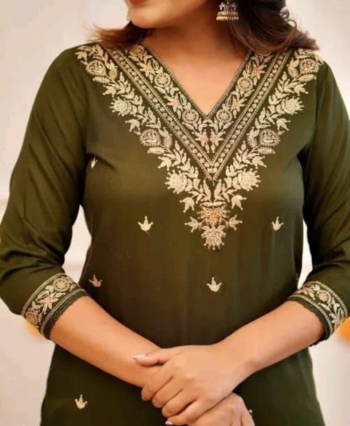 Image of Women's Viscose Rayon Kurta, Pant & Dupatta Set Embroidered Work V Neck 3 /4th Sleeves Straight Salwar Suit Dupatta Set || Comfortable Outfit For Wedding