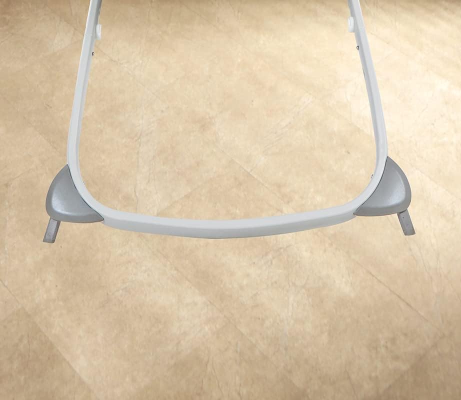 Close-up of the base with anti-slip feet