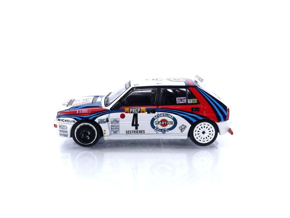 Amazon | TrueScale Miniatures MINI GT 1/64 ランチア デルタ