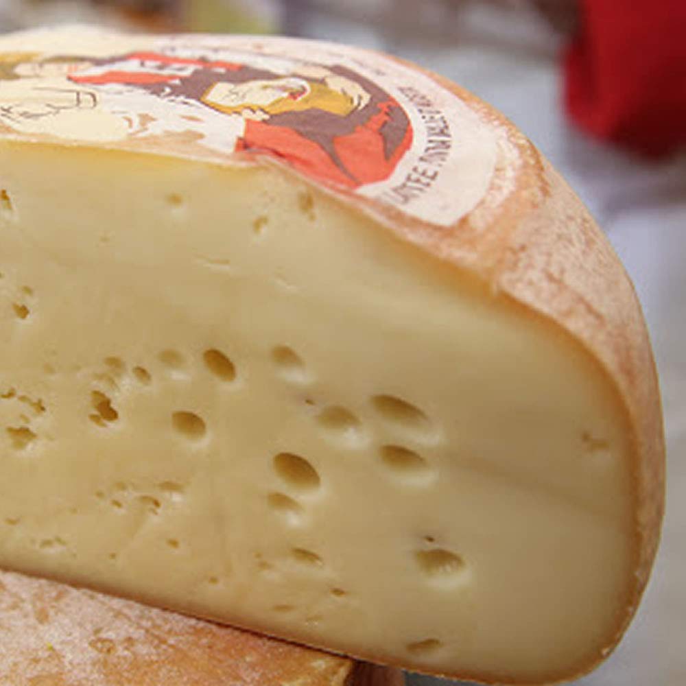 Toma Gressoney Valle d'Aosta forma 2,5/3 kg ca spedizione express per garantire la qualità del prodotto