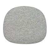 SCHLICHT & KLASSISCH: Das grau melierte Stuhlkissen ist passend für jeden Stuhl-Klassiker und hat die folgenden Maße Höhe: 0,4 cm, Tiefe: 32 cm, Länge: 36,5 cm