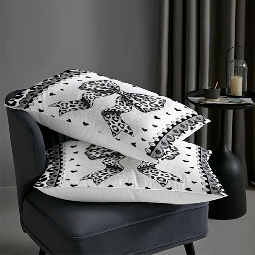 Image of AILONEN Coquette Leopard Comforter Queen 3-Piece Fashion Bow Bedding Brushed Microfiber Quilted Duvet Alternative Master Bedroom Decor Stylish Lace Pearl Print Quilt 2 Cases