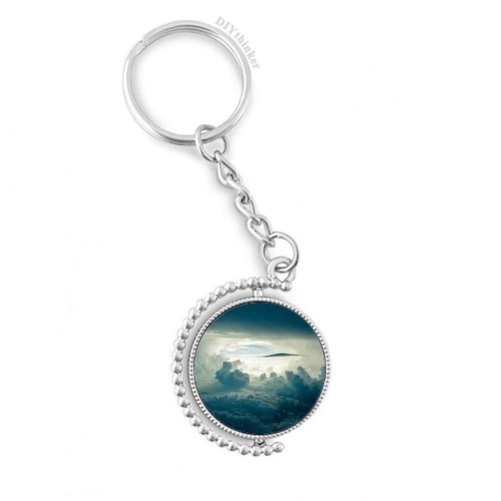 Llavero rotativo de nubes blancas con anillo resistente y diseño de cielo gris 4