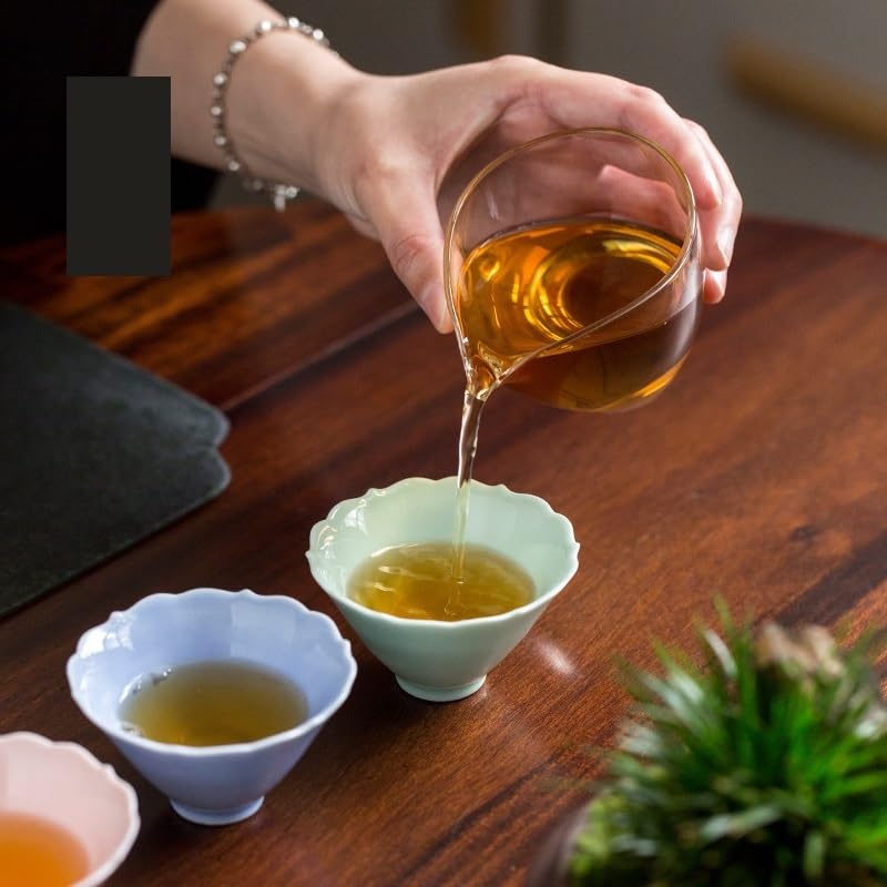 Chiński kubek do herbaty Matcha, kubek do herbaty seledyn, zestaw do herbaty Kung Fu, mały kubek mistrzowski, domowy ceramiczny kubek do herbaty, zestaw do herbaty retro z zaparzaczem (B)