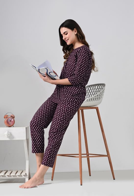 Image of Ichaa Women's Cotton Nightwear Set - Printed Top & Pajama