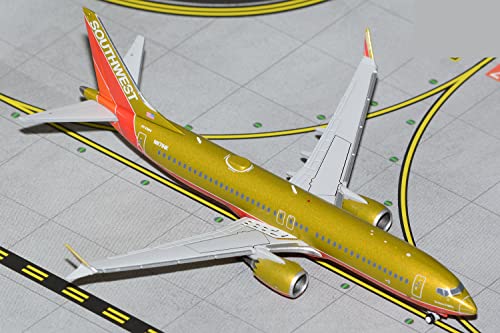 GeminiJets GJSWA2186 Southwest Airlines Boeing 737 MAX 8 Gold Retro Livery N871HK; Scale 1:400