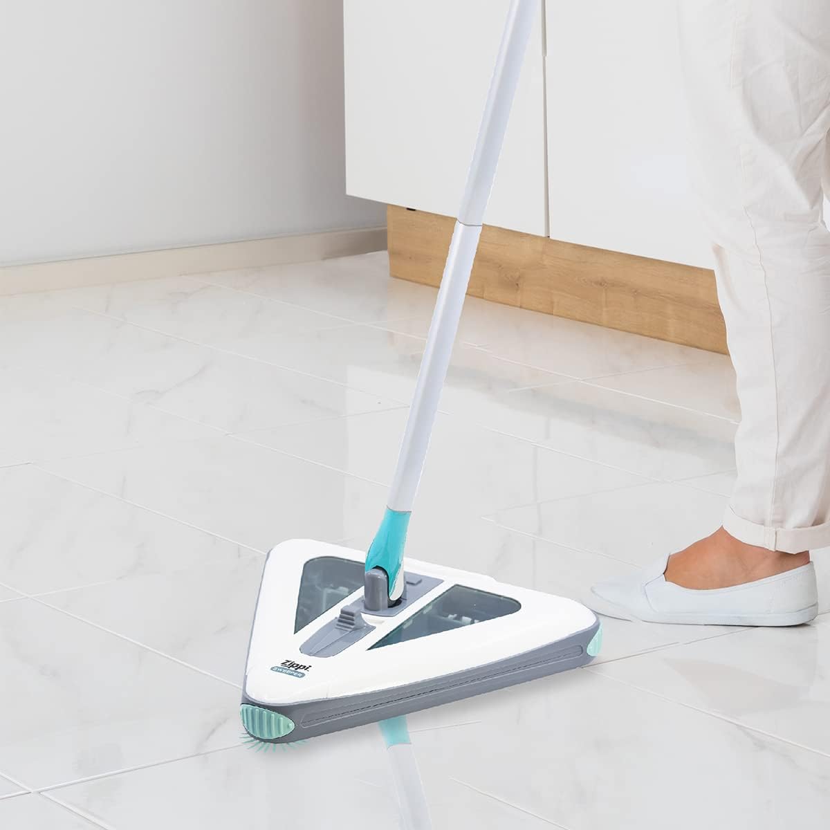 JML Zippi Triangular Floor Cleaner CordFree, Lightweight and Compact