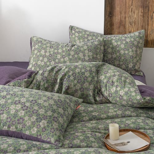 Image of VM VOUGEMARKET Green & Purple Floral Jacquard Duvet Cover Set Queen,Breathable Double Layer Gauze Farmhouse Style Bedding Set for Home
