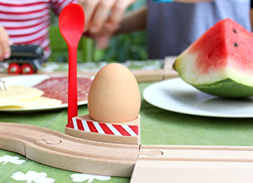 Neue Freunde® Eierbecher Set für Kinder - Eierbecher aus Holz mit Schranke, mit kleinem Löffel als Zugschranke - Frühstück mit Eisenbahn- für Kinder – Bild 6