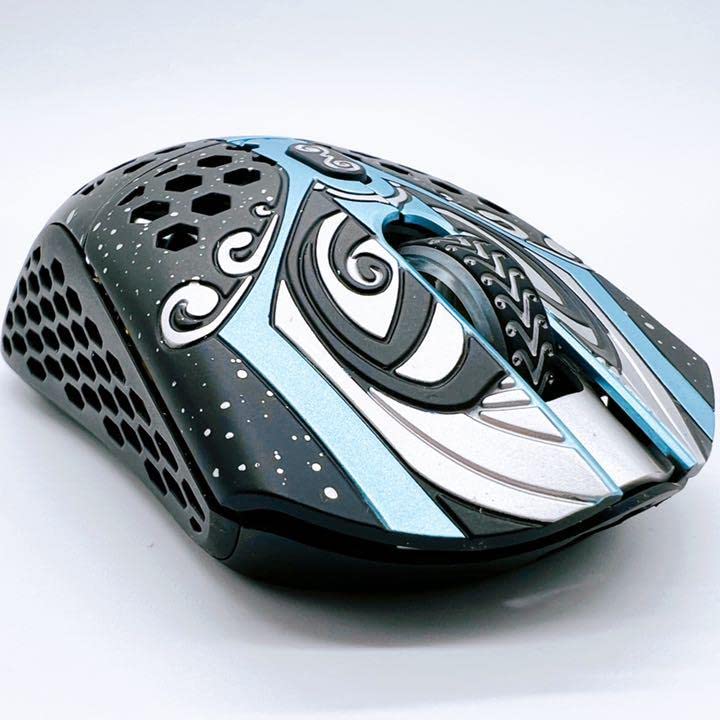 Finalmouse starlight-12 Phantom small 新品 Finalmouse Starlight-12 Phantom Wireless Mouse Small - US