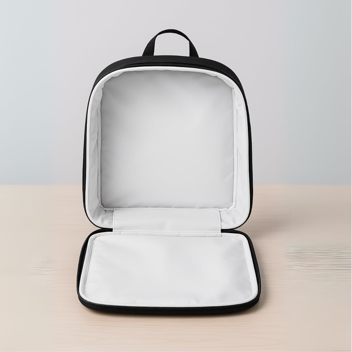 Kit Mochila de Rodinha Escolar Masculino Infantil Menino + Lancheira + Estojo Grande Futebol em promoção! Veja a oferta e mais achadinhos de Mochilas escolares 7 Hoje é o melhor dia para comprar Kit Mochila de Rodinha Escolar Masculino Infantil Menino + Lancheira + Estojo Grande Futebol com aquele preço maroto! Promoção! Aproveite a oferta! 7