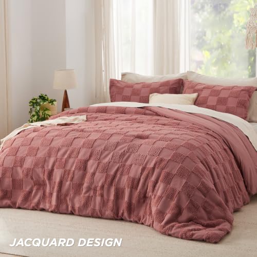 Image of Bedsure King Size Comforter Set Grayish Pink, Boho Tufted Bed Set, Checkered Farmhouse-Style Distressed Vintage Bedding, 3 Pieces, 1 Plaid Geometric Comforter and 2 Pillow Shams