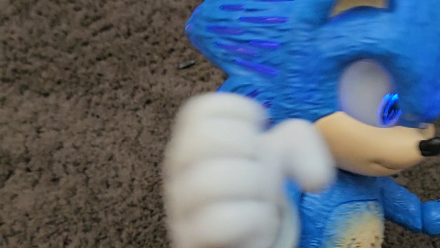 Watch Sonic The Hedgehog Ultimate Talking toys on Amazon Live