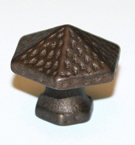 Mission and Hammered Novelty Knob Finish: Dark Bronze, Size: 1.38" H x 1.5" W x 0.88" D