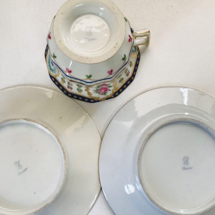 ドレスデン  カールティーメ　薔薇　コバルト　窓絵　コレクション　レア　④ Amazon.co.jp: ドレスデン カールティーメ 薔薇 コバルト 窓絵