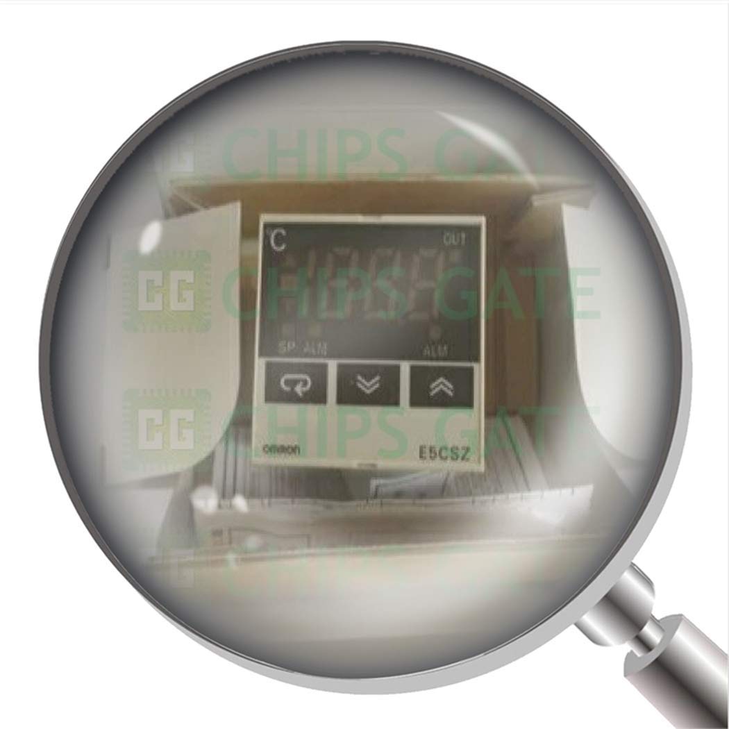 1Pcs Brand New Temperature Controller E5Cszq1T E5CSZ-Q1T 100-240Vac