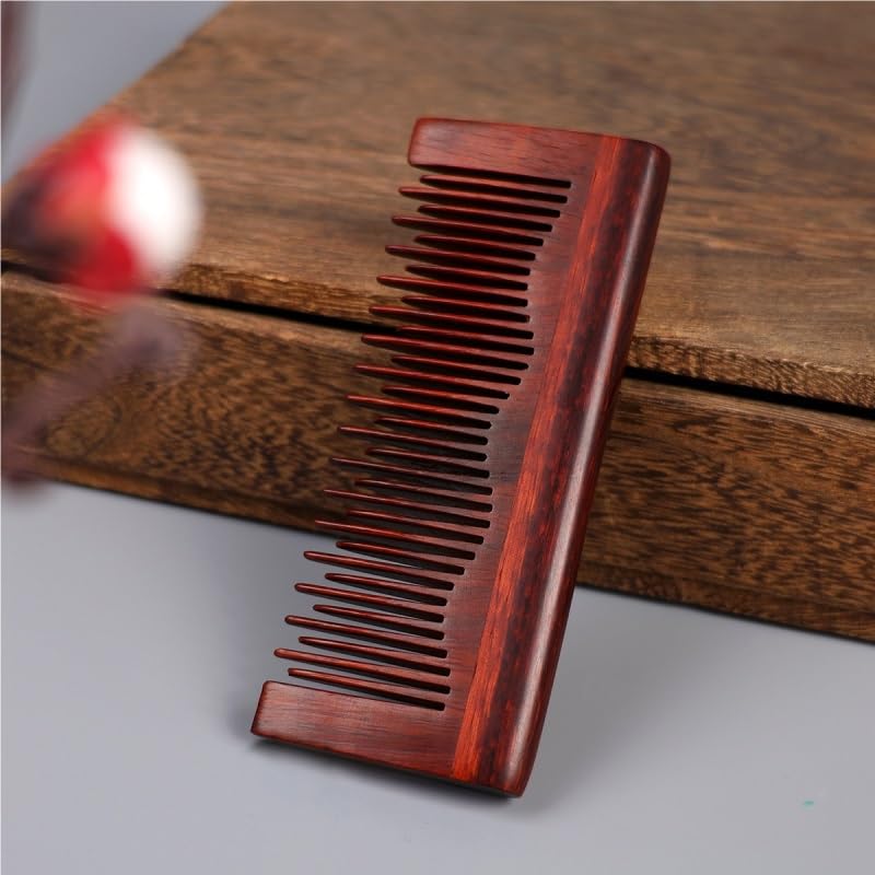 The Wooden Comb is Carried with The Long Hair Used to The Children